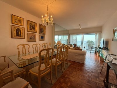 Apartamento en venta 4 dormitorios y Garage en Pocitos