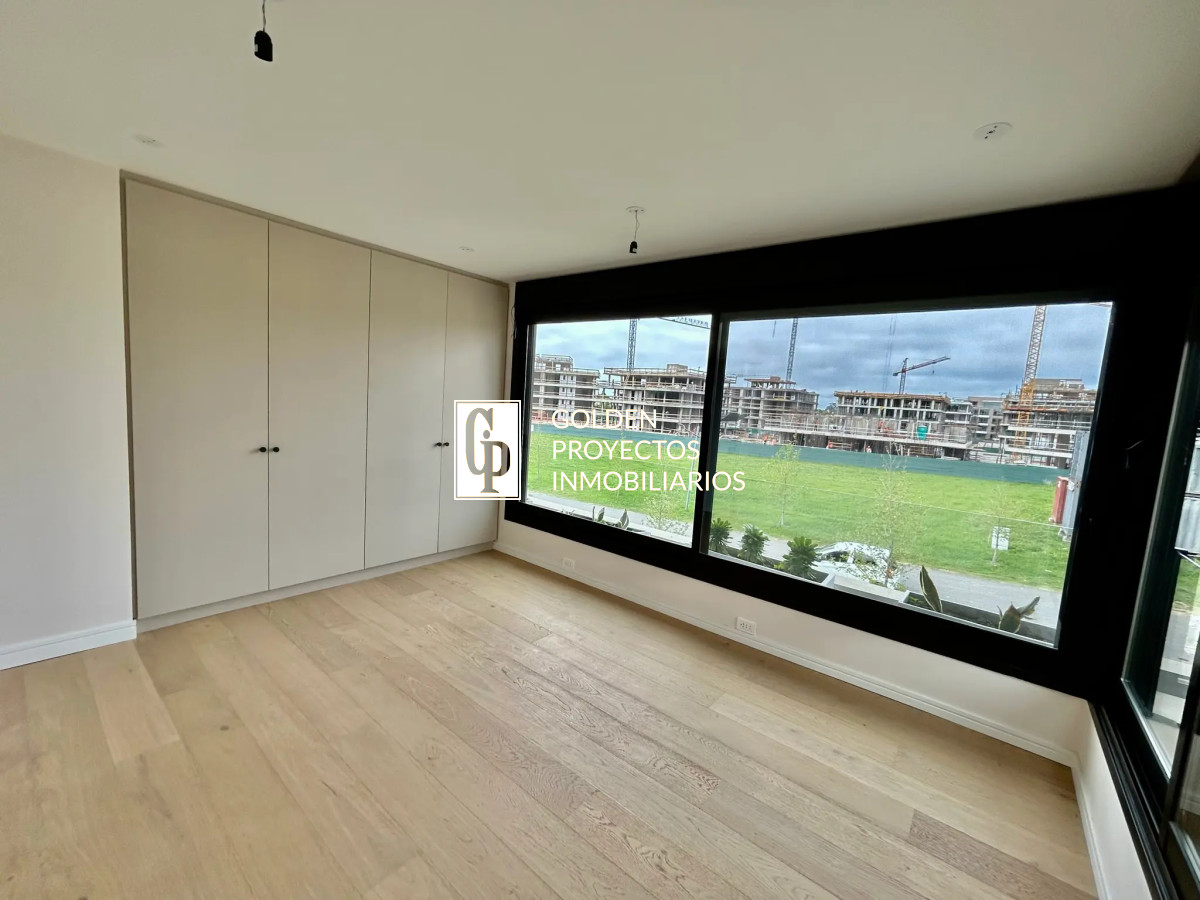 Casa ID.524/Casa-en-Venta-3-Dormitorios--en-San-Nicanor-,-Carrasco-Norte - Casa en Venta 3 Dormitorios  en San Nicanor , Carrasco Norte