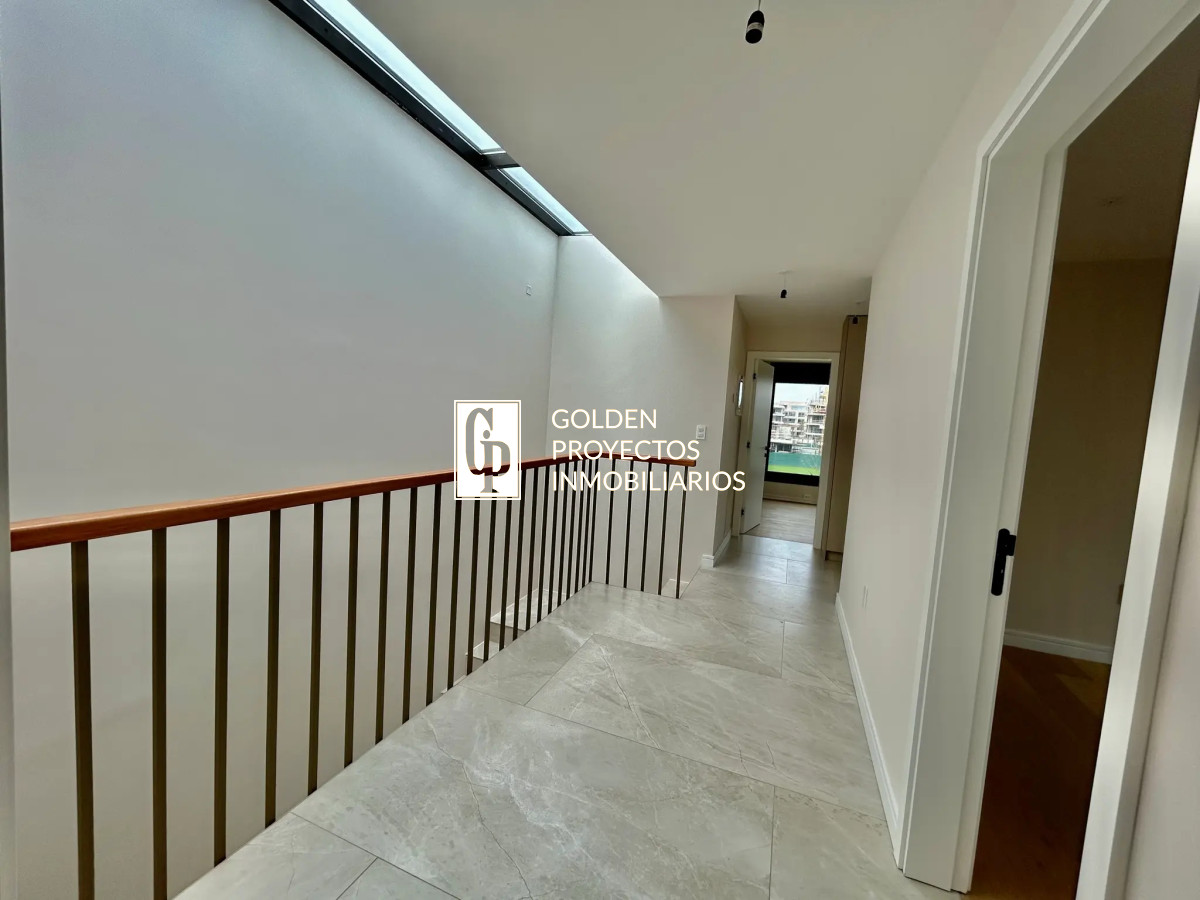 Casa ID.524/Casa-en-Venta-3-Dormitorios--en-San-Nicanor-,-Carrasco-Norte - Casa en Venta 3 Dormitorios  en San Nicanor , Carrasco Norte