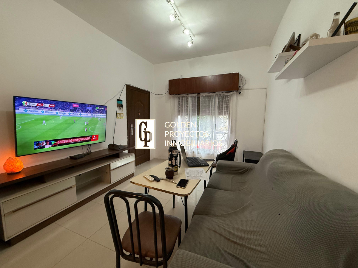 Casa ID.430 - Casa en Alquiler 3 Dormitorios 2 baños y cochera en Malvin Norte
