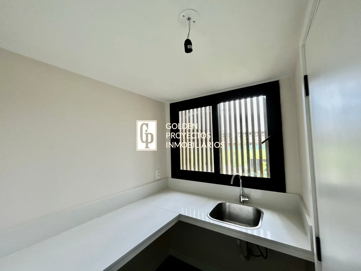 Casa ID.524/Casa-en-Venta-3-Dormitorios--en-San-Nicanor-,-Carrasco-Norte - Casa en Venta 3 Dormitorios  en San Nicanor , Carrasco Norte