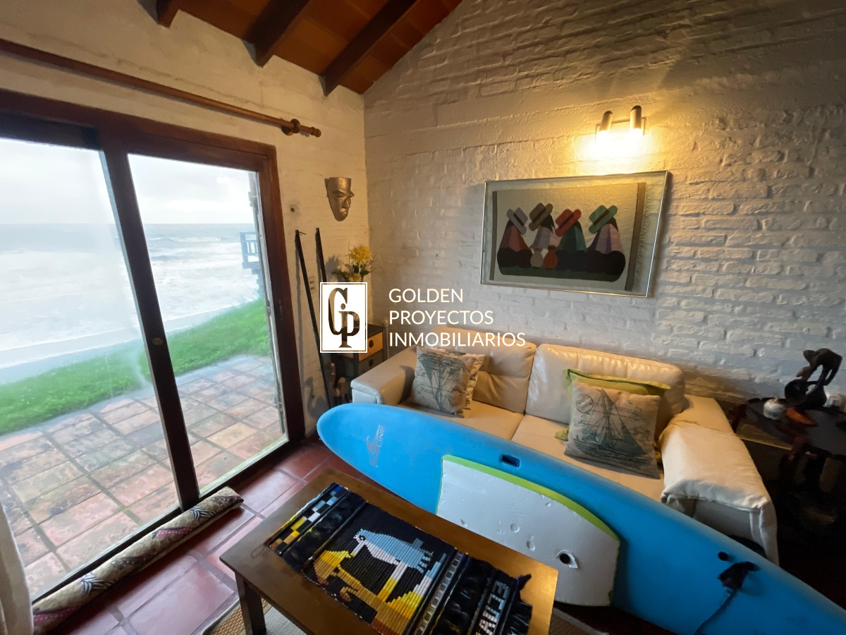 Casa ID.199/Casa-en-Venta-frente-al-mar-en-San-Luis - Casa en Venta frente al mar en San Luis