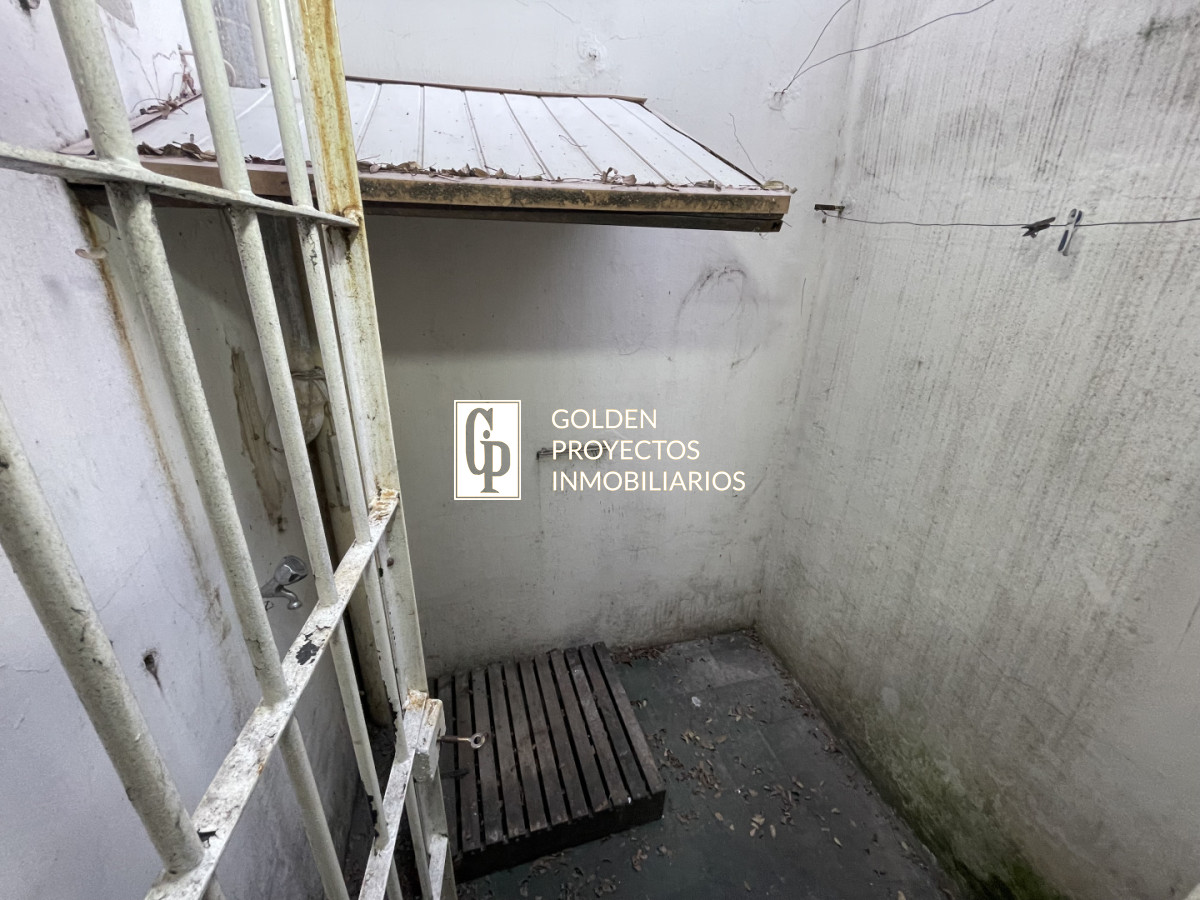 Casa ID.902/casa-en-alquiler-dos-dormitorios-con-garage-en-malvin - casa en alquiler dos dormitorios con garage en malvin