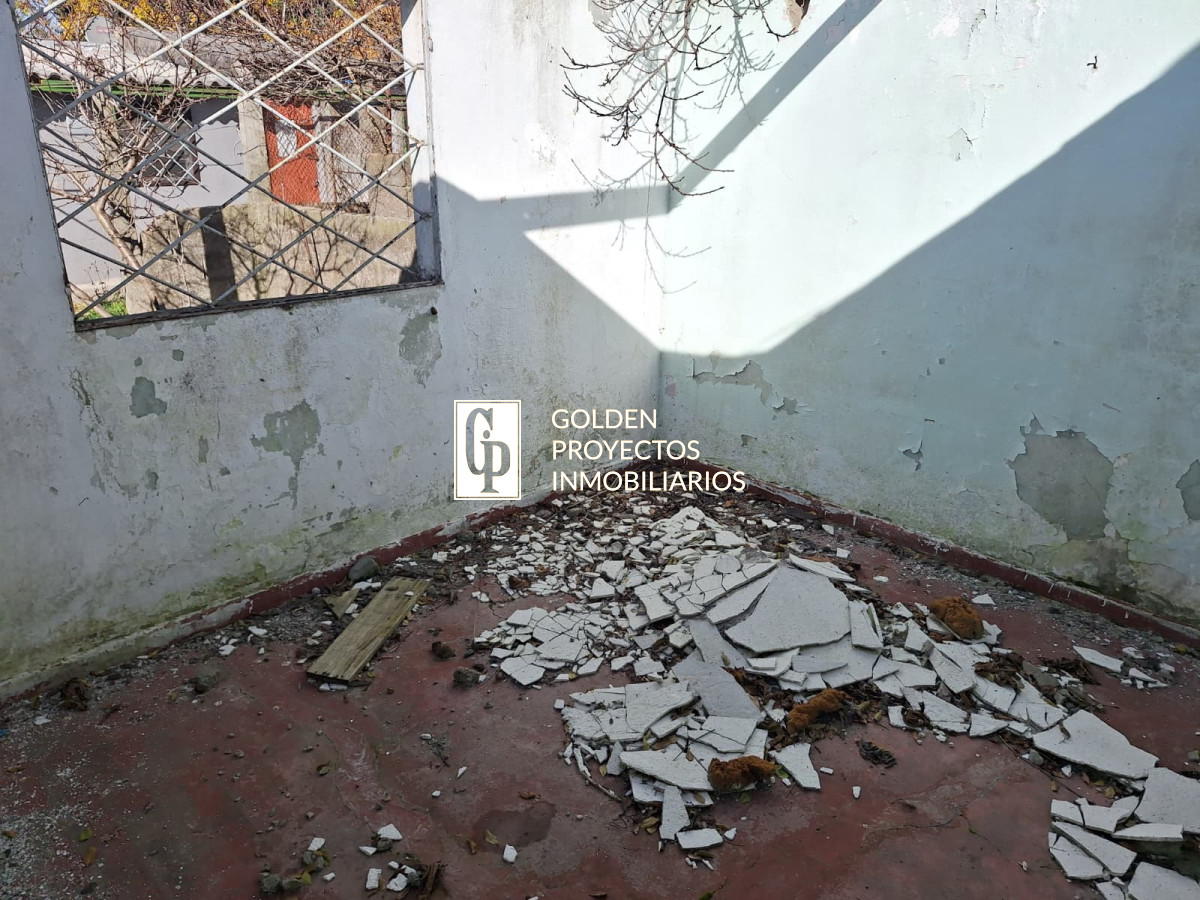 Casa ID.585 - Padrón Único en Venta con 4 unidades en Bella Italia