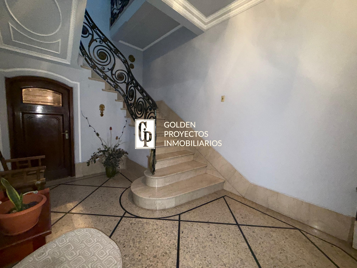Casa ID.562/Casa-En-Venta-En-Palermo - Casa En Venta En Palermo