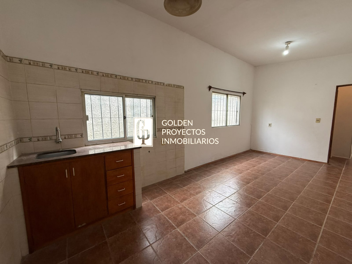 Casa ID.862/Casa-en-Alquiler-2-dormitorios-en-Colón- - Casa en Alquiler 2 dormitorios en Colón 