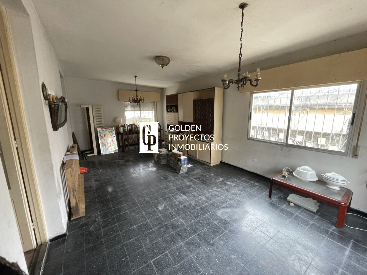 Casa ID.807/Casa-en-venta-tres-dormitorios-y-local-comercial-en-Cerrito- - Casa en venta tres dormitorios y local comercial en Cerrito 