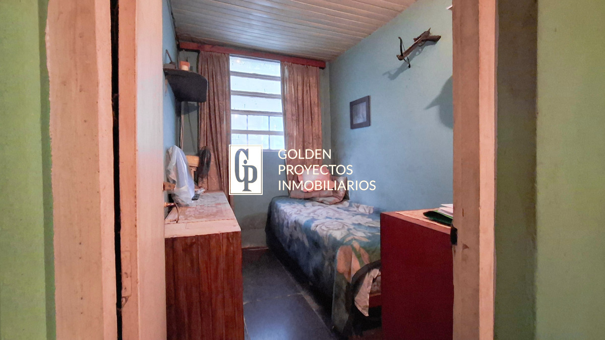 Casa ID.677 - Casa En Venta 2 Dormitorios con Monoambiente Y Taller en Santa Catalina