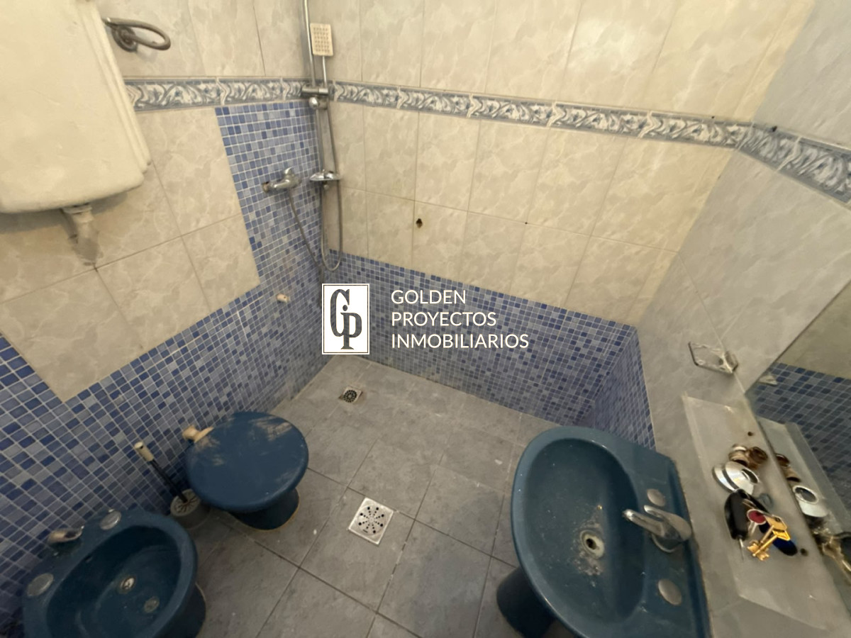 Casa ID.895 - Casa en Alquiler 2 dormitorios y Patio La Blanqueada 