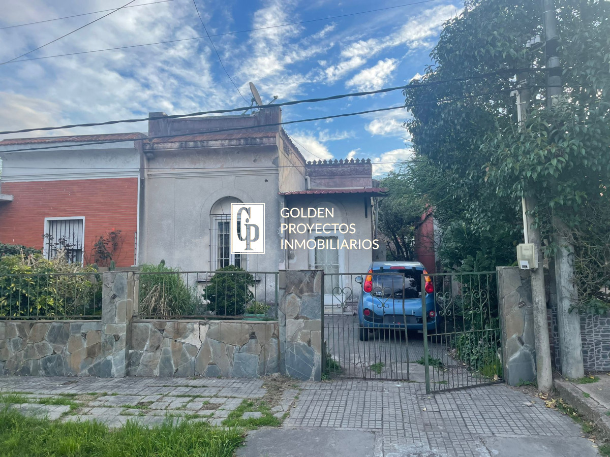 Casa ID.592 - Casa en venta,3 dormitorios,Lezica-
