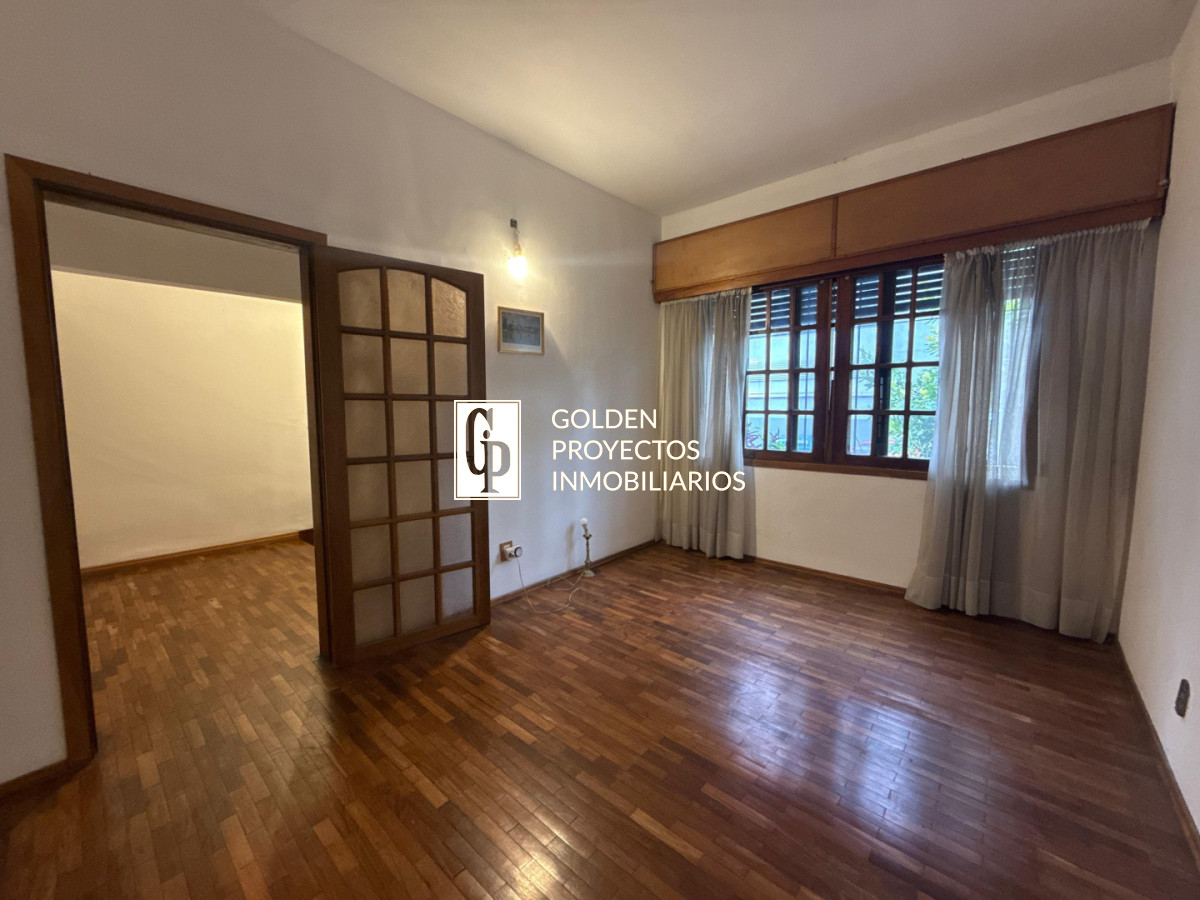 Casa ID.873/ - Casa en Venta Tres Dormitorios y Terraza con Parrillero en Brazo Oriental