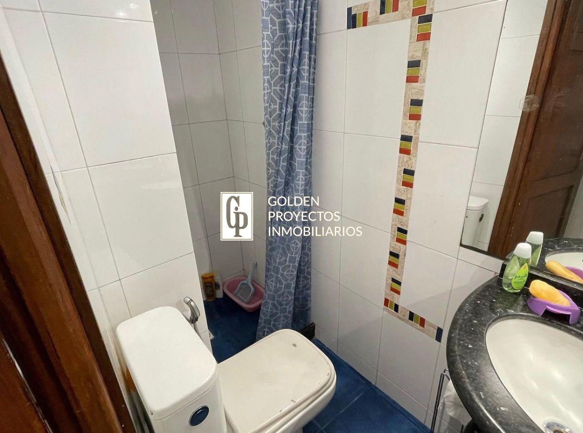 Casa ID.18 - Casa en  Venta Malvin 3 dorm 2 baños y Cochera