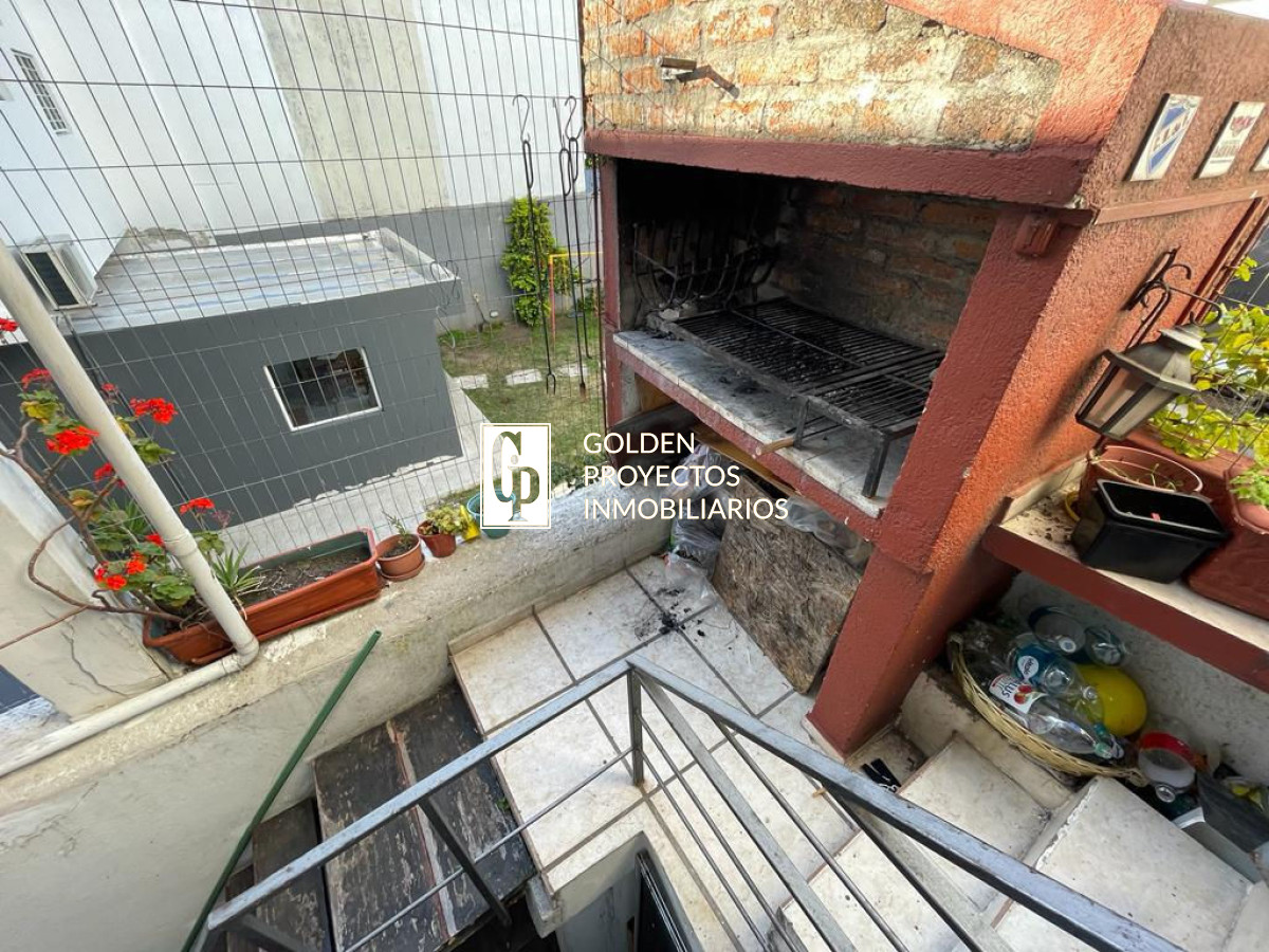 Casa ID.18 - Casa en  Venta Malvin 3 dorm 2 baños y Cochera