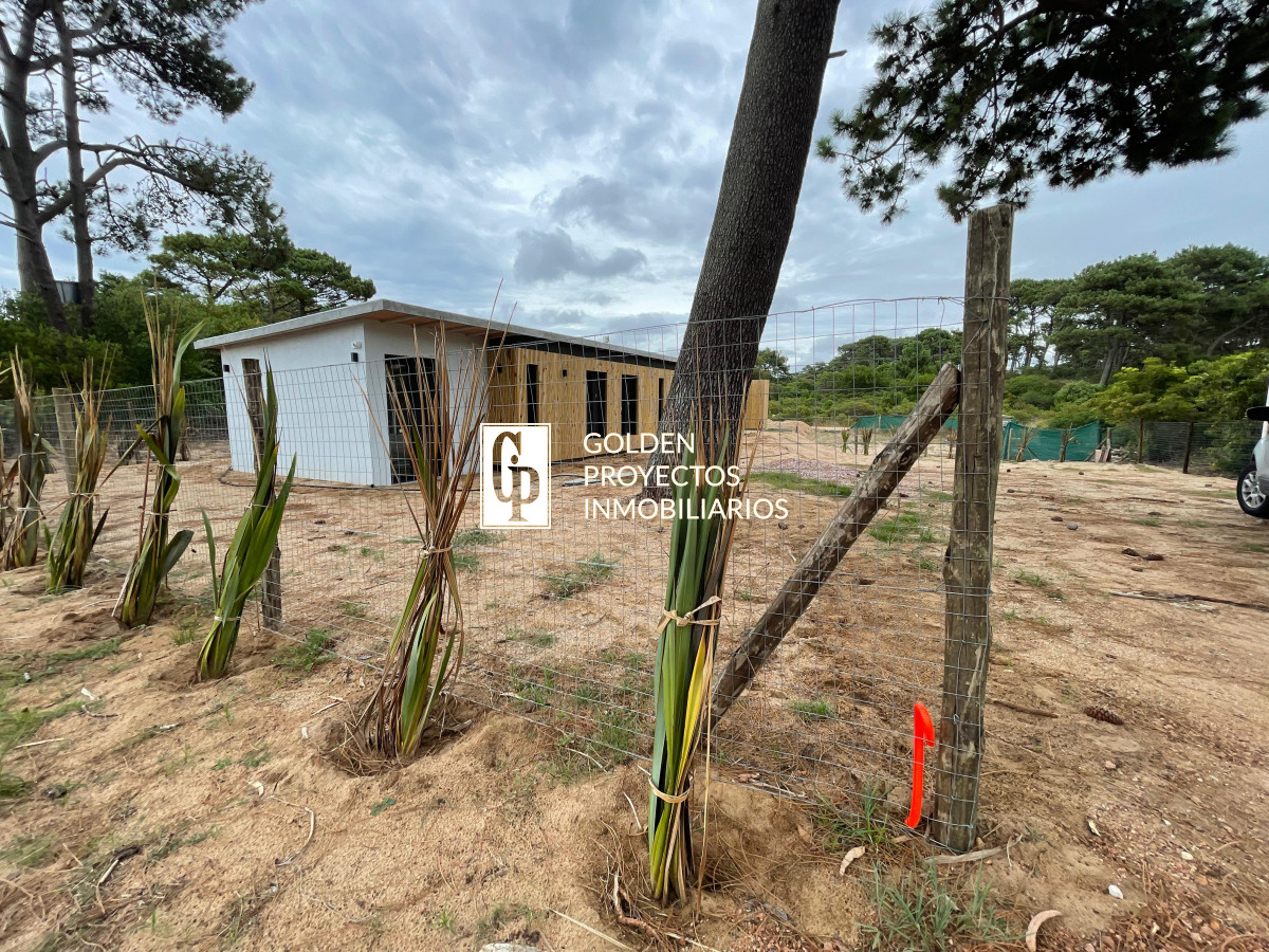Casa ID.405/Casa-en-Venta-3-dormitorios-Punta-Ballena- - Casa en Venta 3 dormitorios Punta Ballena 