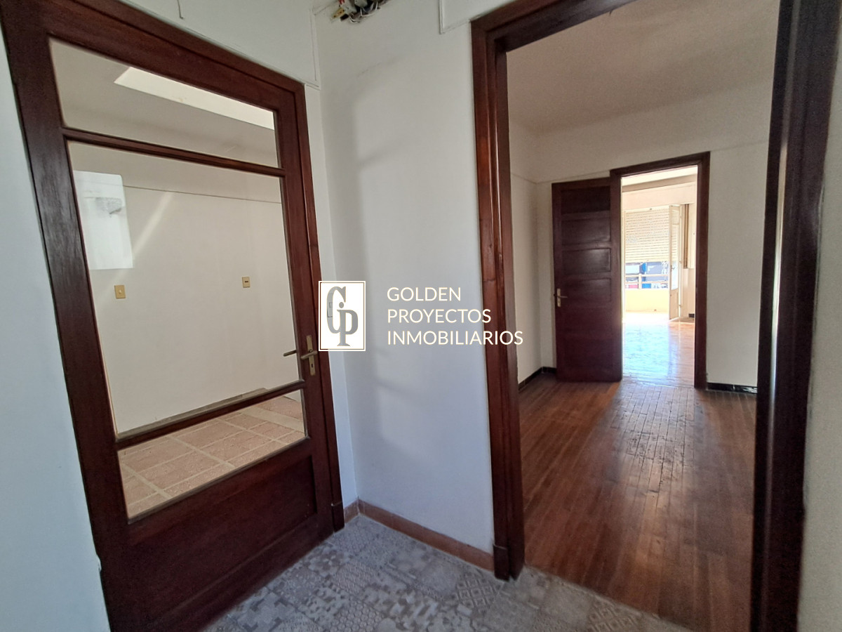 Casa ID.826/ - Casa en Venta Cuatro Dormitorios Balcón y Terraza en Unión