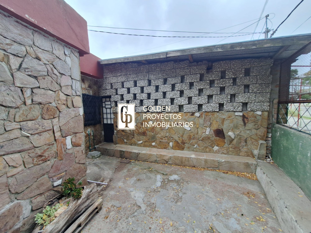 Casa ID.708 - Casa en Venta Tres Dormitorios y Garage en Union