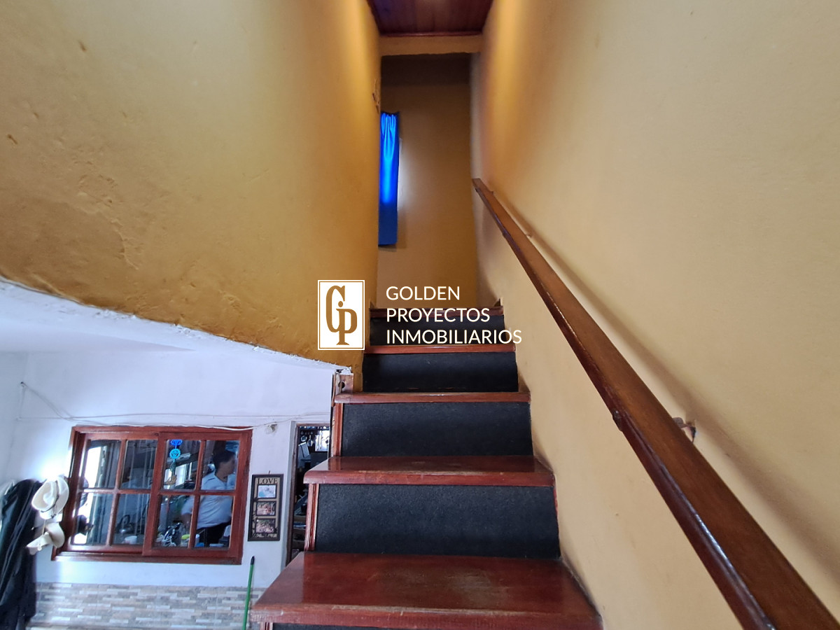 Casa ID.760/Venta-Padrón-Único-Tres-Casas-con-Terreno-y-Cochera-en-Las-Piedras - Venta Padrón Único Tres Casas con Terreno y Cochera en Las Piedras