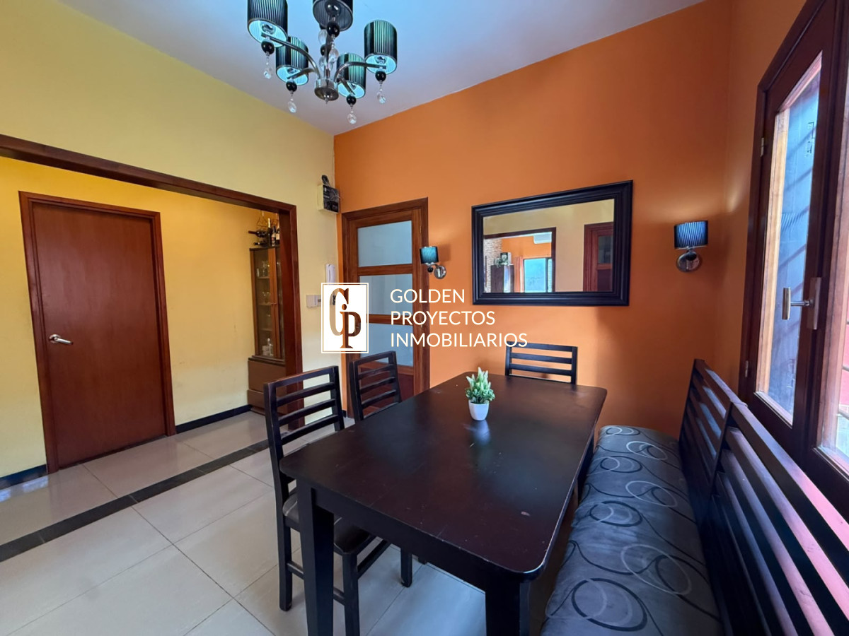 Casa ID.865/Casa-en-Venta-4-dormitorios-y-Fondo-La-Blanqueada- - Casa en Venta 4 dormitorios y Fondo La Blanqueada 