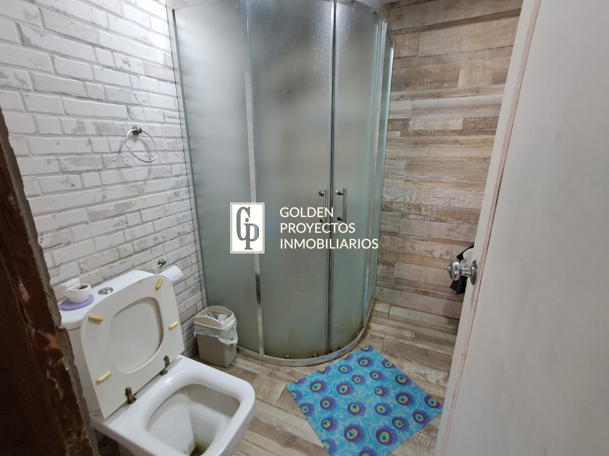 Casa ID.760/Venta-Padrón-Único-Tres-Casas-con-Terreno-y-Cochera-en-Las-Piedras - Venta Padrón Único Tres Casas con Terreno y Cochera en Las Piedras