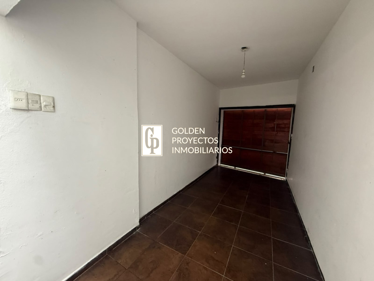 Casa ID.913 - Casa en Alquiler 3 dormitorios 3 baños y Garage Buceo 