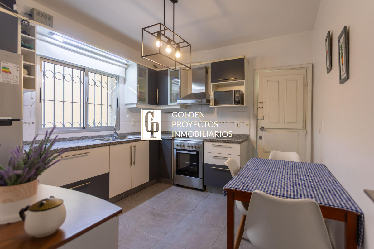 Casa ID.535 - Casa en Venta 3 Dormitorios , Atahualpa 