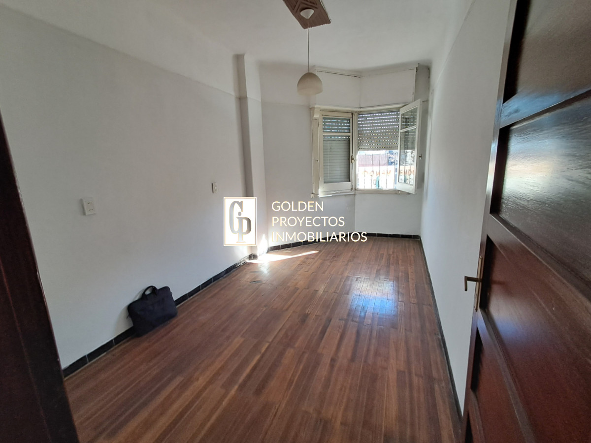 Casa ID.826/ - Casa en Venta Cuatro Dormitorios Balcón y Terraza en Unión