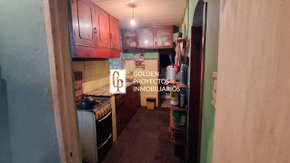 Casa ID.677 - Casa En Venta 2 Dormitorios con Monoambiente Y Taller en Santa Catalina