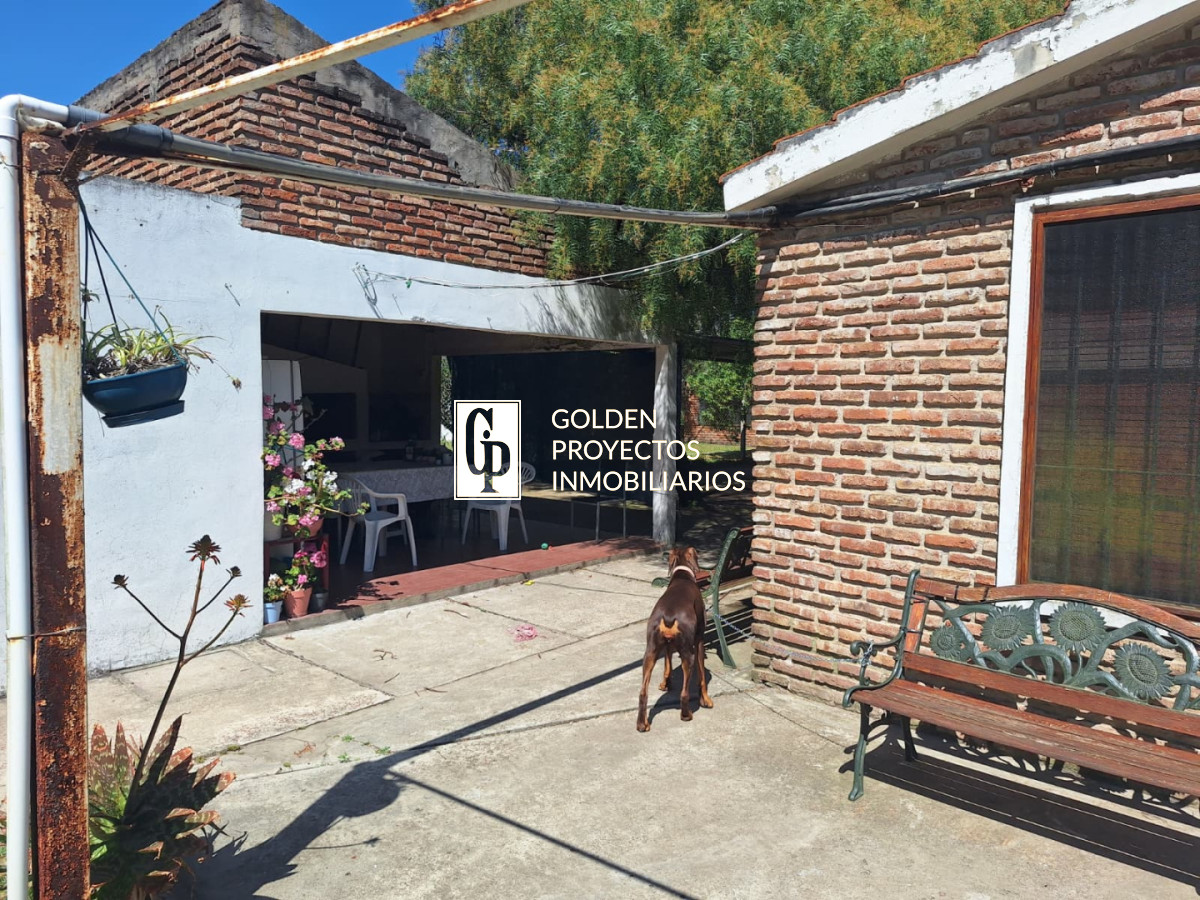 Casa ID.630/Casa-en-Venta-2-Dormitorios-y-Piscina-en-Pinamar-Sur - Casa en Venta 2 Dormitorios y Piscina en Pinamar Sur