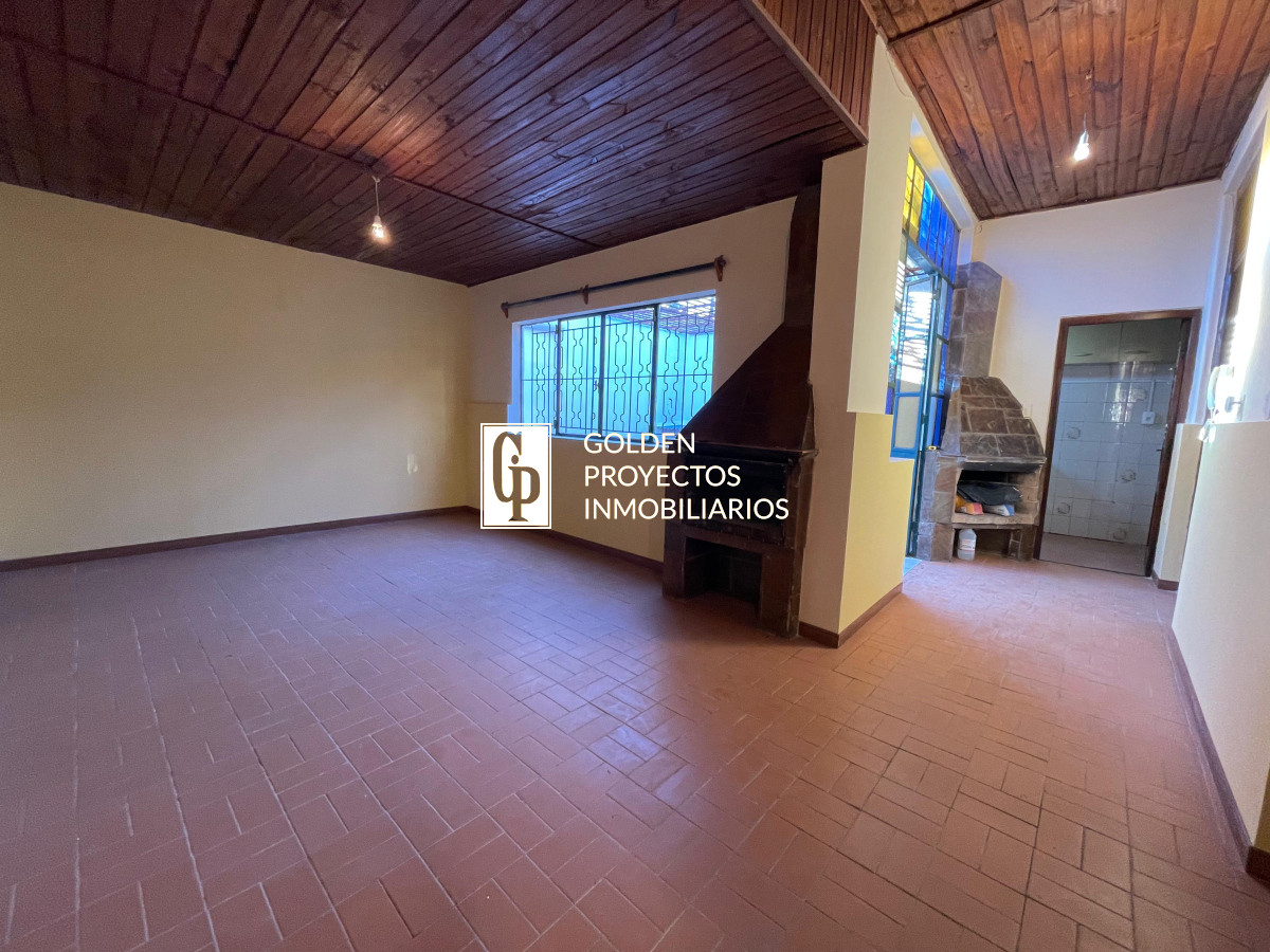 Casa ID.300/Casa-en-Venta-2-dormitorios-y-Patio-en-Atahualpa-con-Renta - Casa en Venta 2 dormitorios y Patio en Atahualpa con Renta