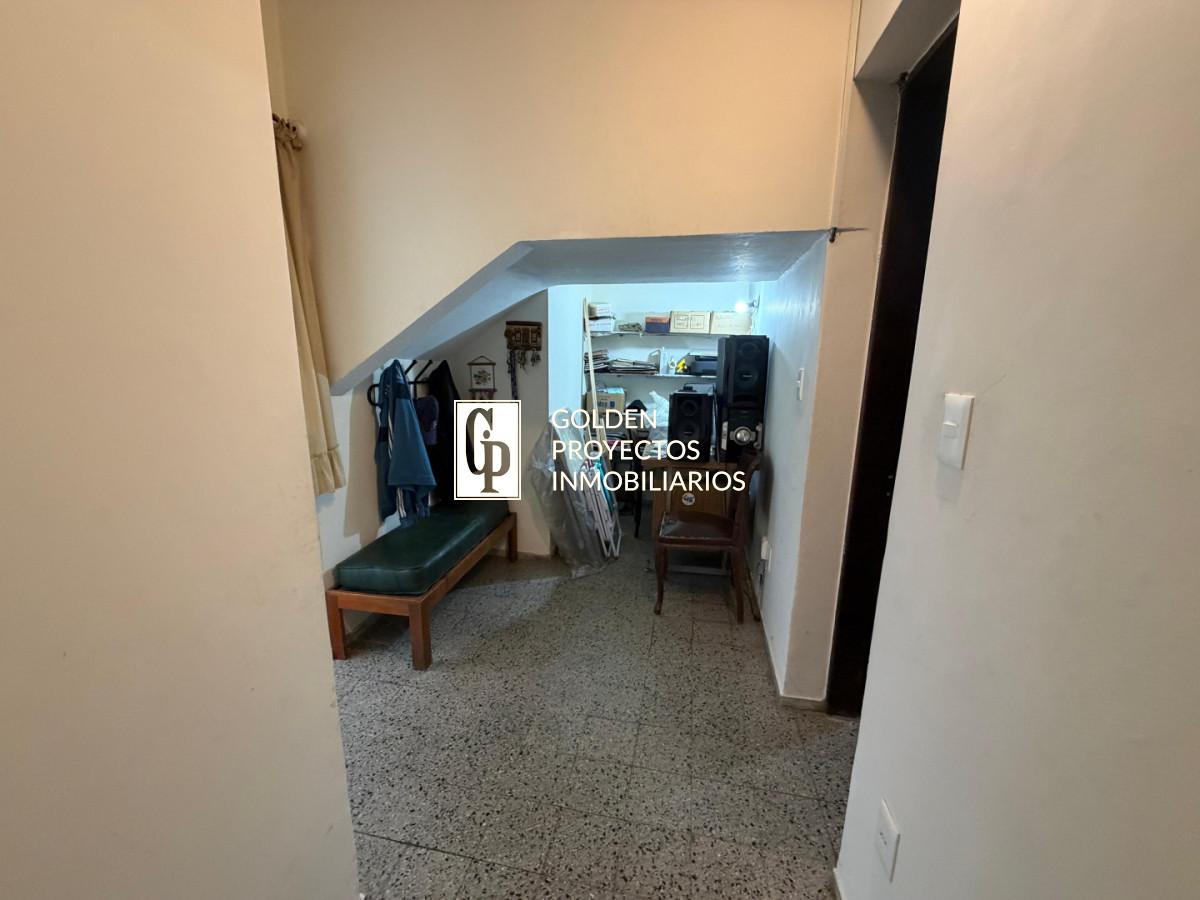 Casa ID.855/Padron-único-en-Venta-3-Casas-en-Buceo - Padron único en Venta 3 Casas en Buceo