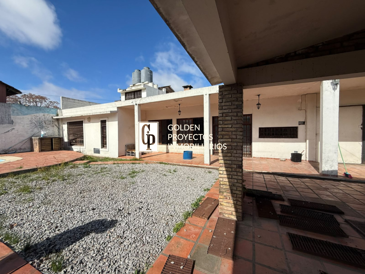 Casa ID.889 - Casa + local en Venta 3 dormitorios y Piscina en Unión 