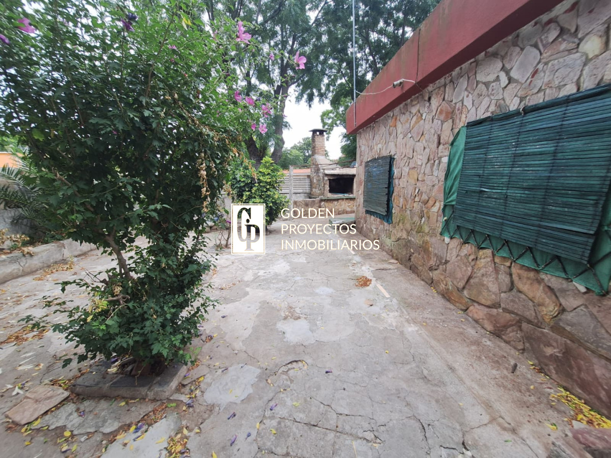 Casa ID.708 - Casa en Venta Tres Dormitorios y Garage en Union