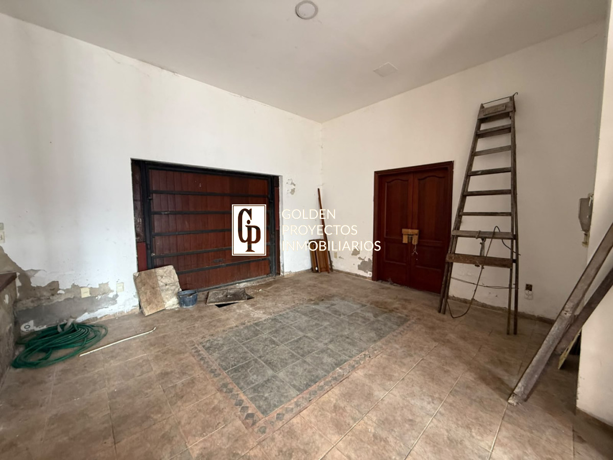Casa ID.889 - Casa + local en Venta 3 dormitorios y Piscina en Unión 