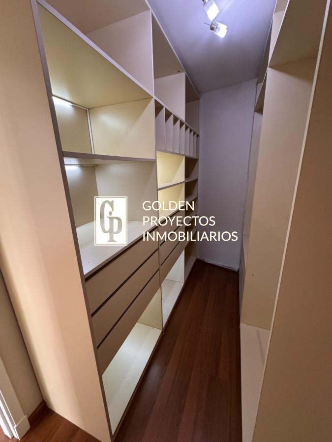 Casa ID.511 - Casa En Alquiler de 4 Dormitorios En Pocitos