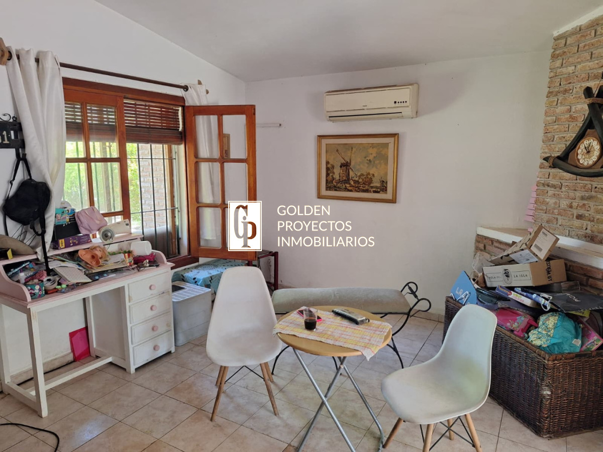 Casa ID.630/Casa-en-Venta-2-Dormitorios-y-Piscina-en-Pinamar-Sur - Casa en Venta 2 Dormitorios y Piscina en Pinamar Sur