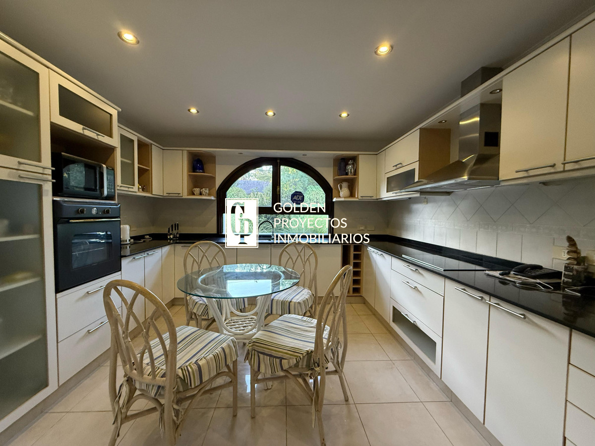 Casa ID.468 -  Casa en Alquiler Anual Punta del Este 