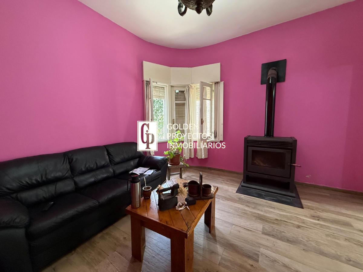 Casa ID.434/Casa-en-Venta-3-dormitorios-2-baños-garage-en-Atahualpa - Casa en Venta 3 dormitorios 2 baños garage en Atahualpa