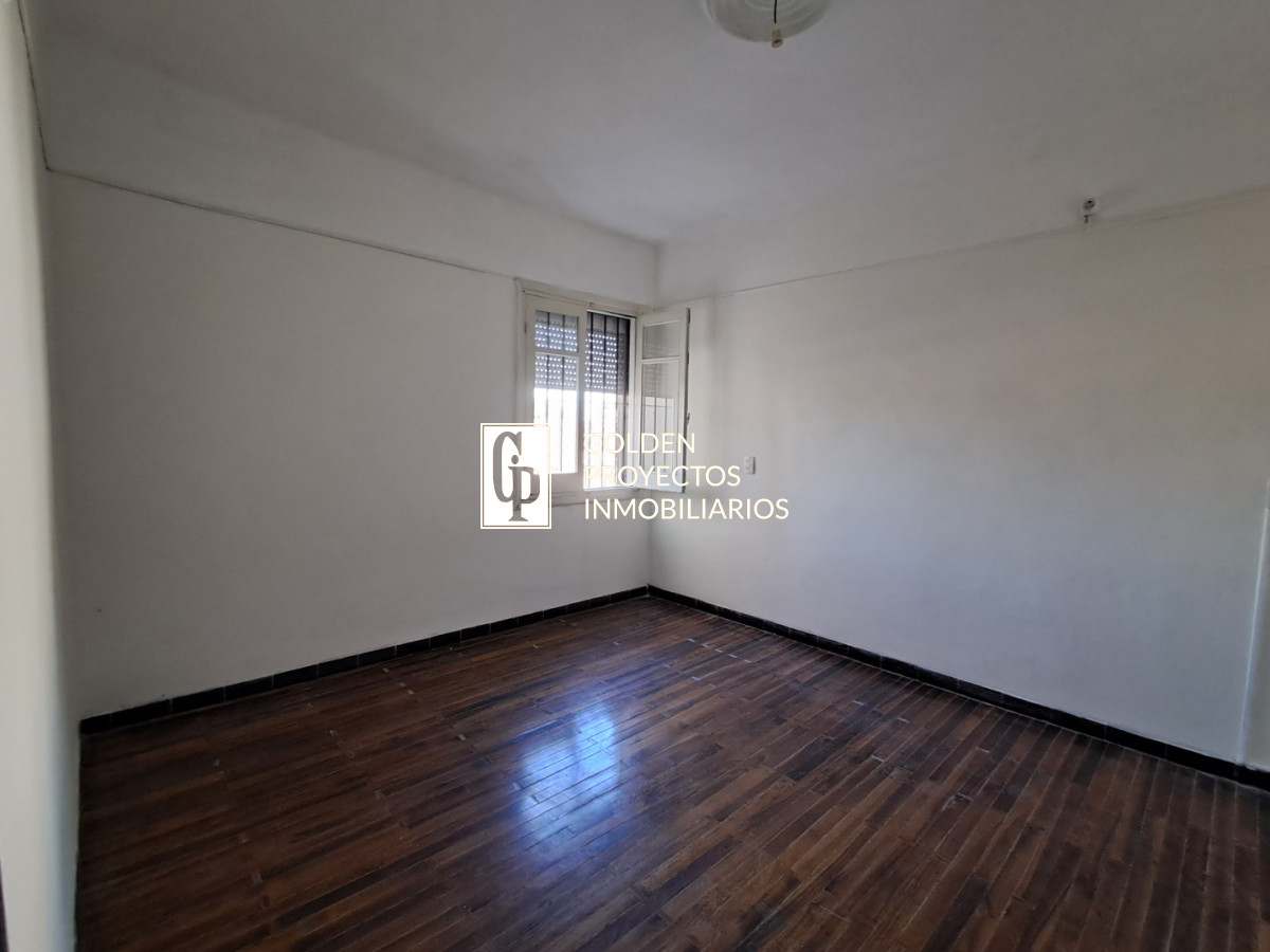 Casa ID.826/ - Casa en Venta Cuatro Dormitorios Balcón y Terraza en Unión