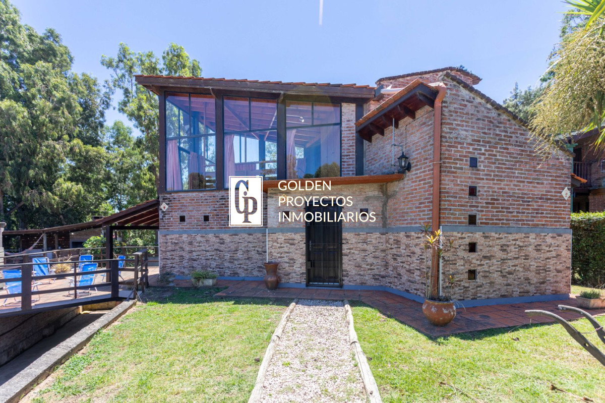 Casa ID.413/Casa-en-venta-tres-dormitorios-Playa-hermosa - Casa en venta tres dormitorios Playa hermosa