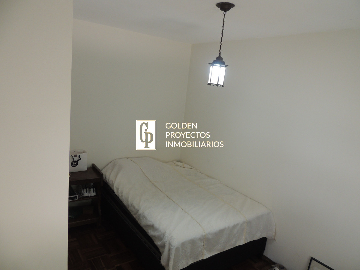 Casa ID.461/Casa-en-venta,4-dormitorios,Sayago. - Casa en venta,4 dormitorios,Sayago.