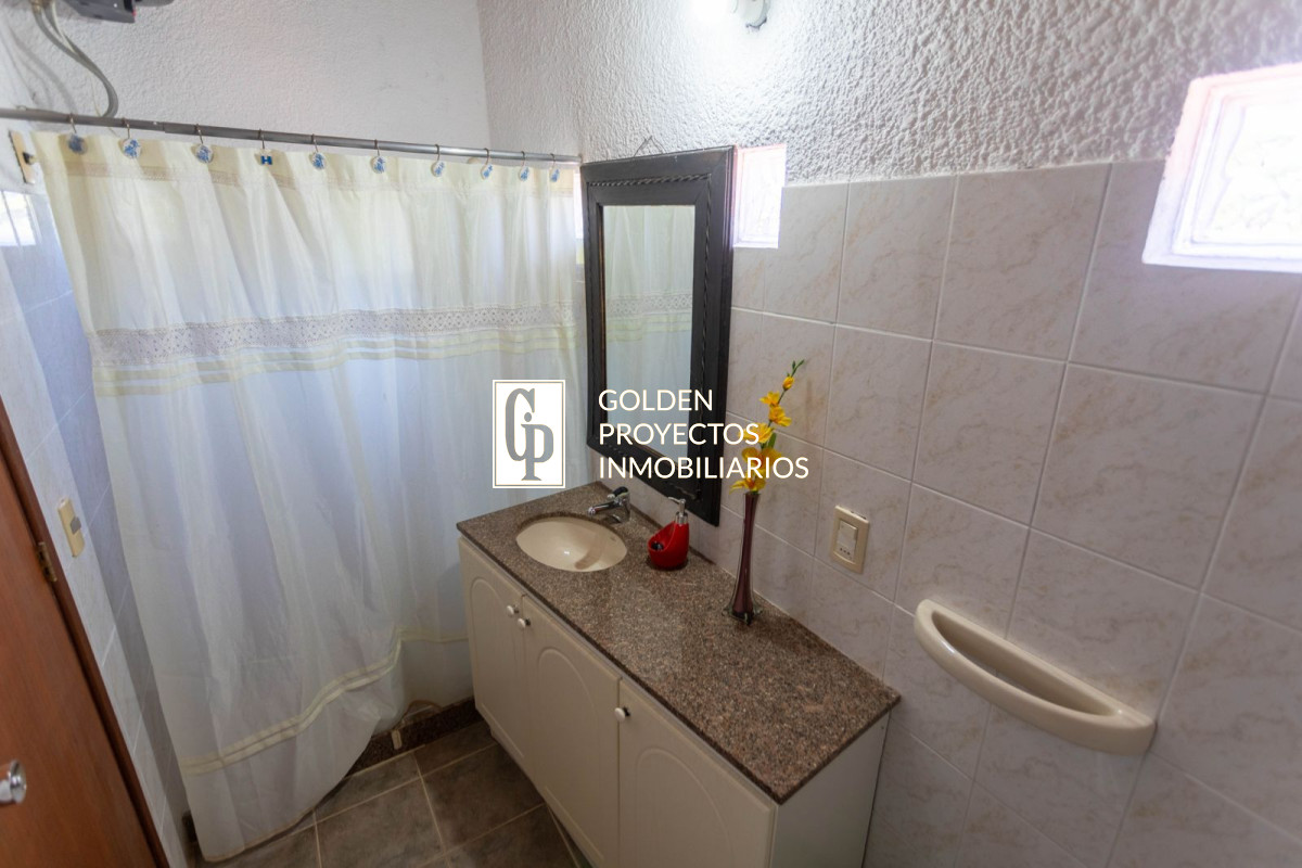 Casa ID.413/Casa-en-venta-tres-dormitorios-Playa-hermosa - Casa en venta tres dormitorios Playa hermosa