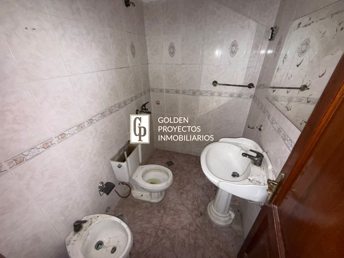Casa ID.889 - Casa + local en Venta 3 dormitorios y Piscina en Unión 