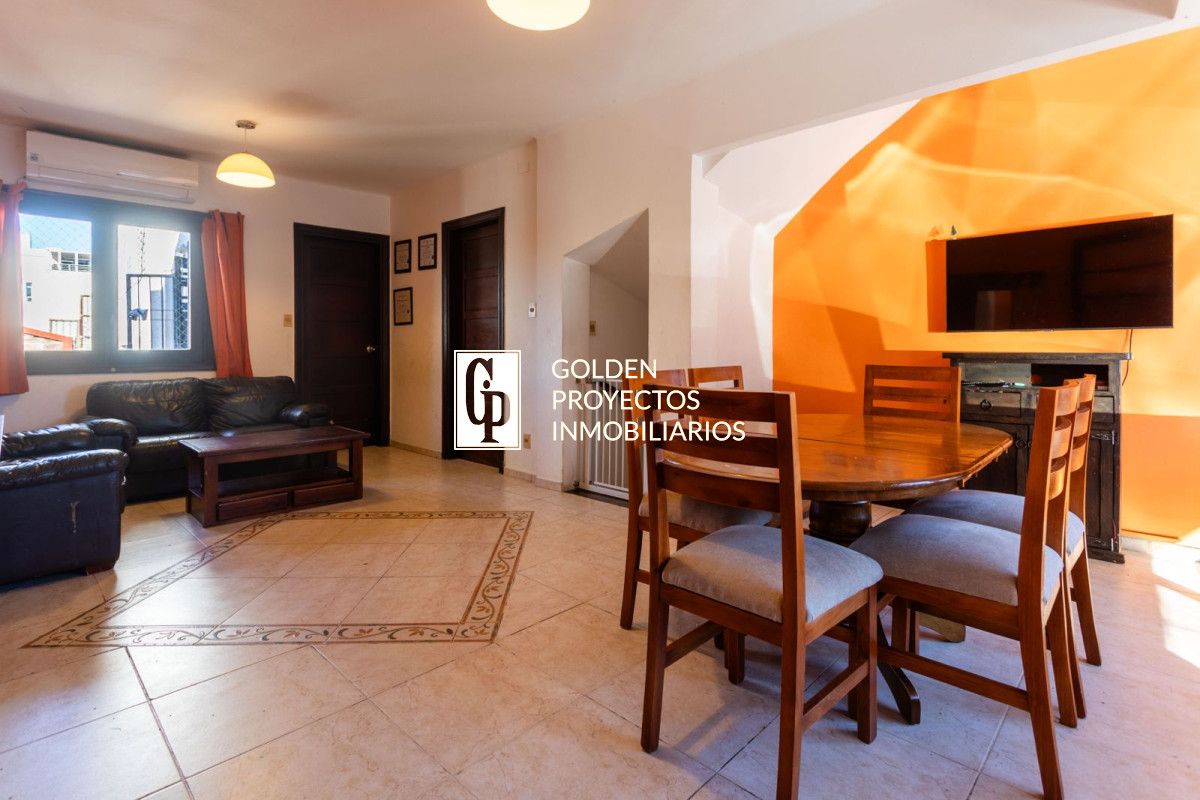 Casa ID.18 - Casa en  Venta Malvin 3 dorm 2 baños y Cochera