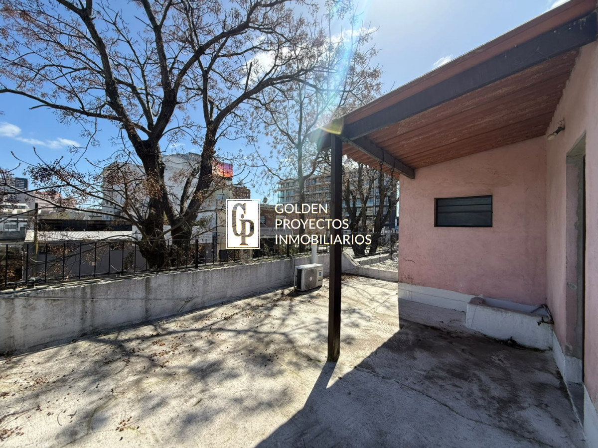 Casa ID.884/Casa-en-Venta-1-dormitorio-La-Blanqueada-Padrón-Único- - Casa en Venta 1 dormitorio La Blanqueada Padrón Único 