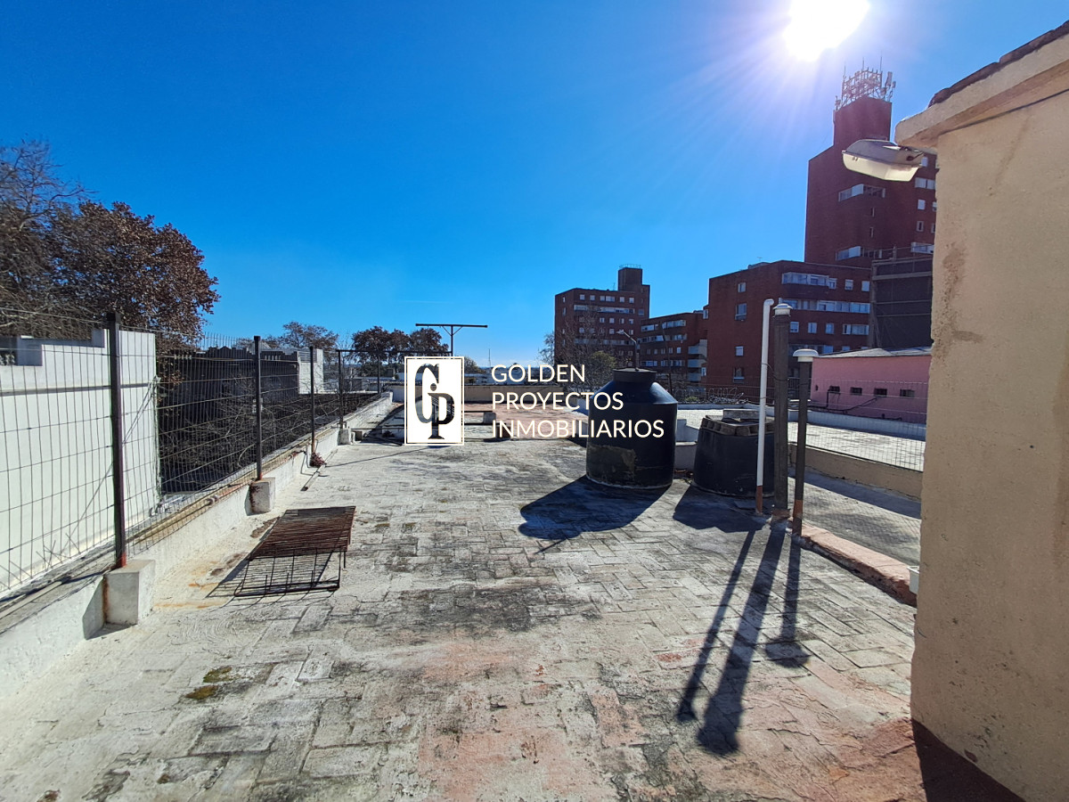 Casa ID.826/ - Casa en Venta Cuatro Dormitorios Balcón y Terraza en Unión