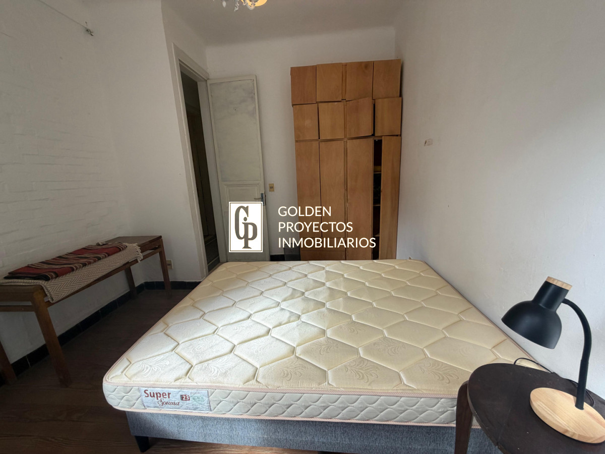 Casa ID.635/Casa-En-Venta-De-4-Dormitorios-En-Tres-Cruces - Casa En Venta De 4 Dormitorios En Tres Cruces