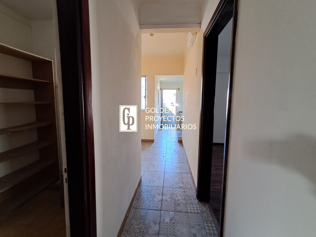 Casa ID.826/ - Casa en Venta Cuatro Dormitorios Balcón y Terraza en Unión