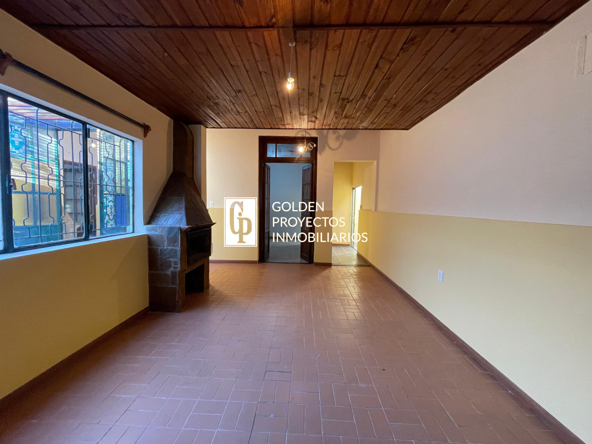 Casa ID.300/Casa-en-Venta-2-dormitorios-y-Patio-en-Atahualpa-con-Renta - Casa en Venta 2 dormitorios y Patio en Atahualpa con Renta