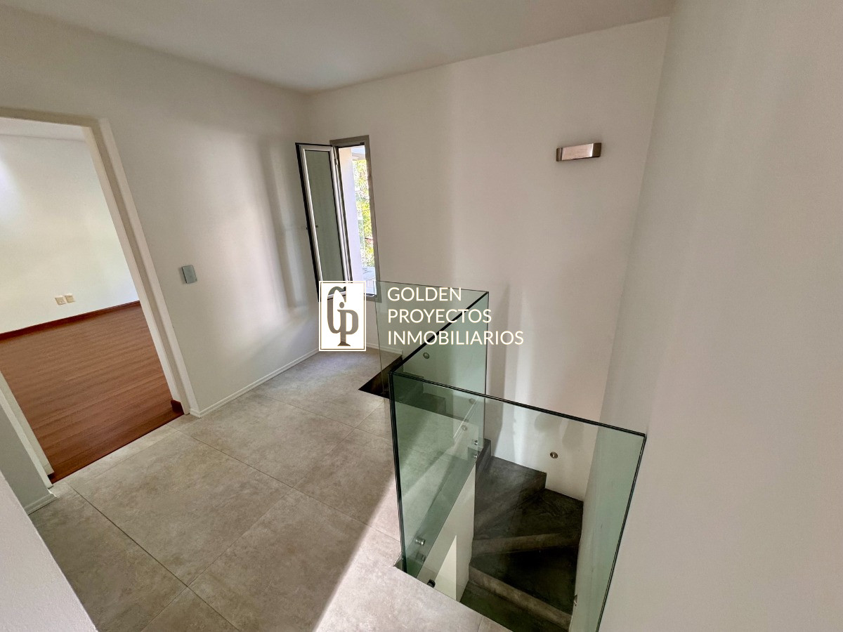 Casa ID.511 - Casa En Alquiler de 4 Dormitorios En Pocitos