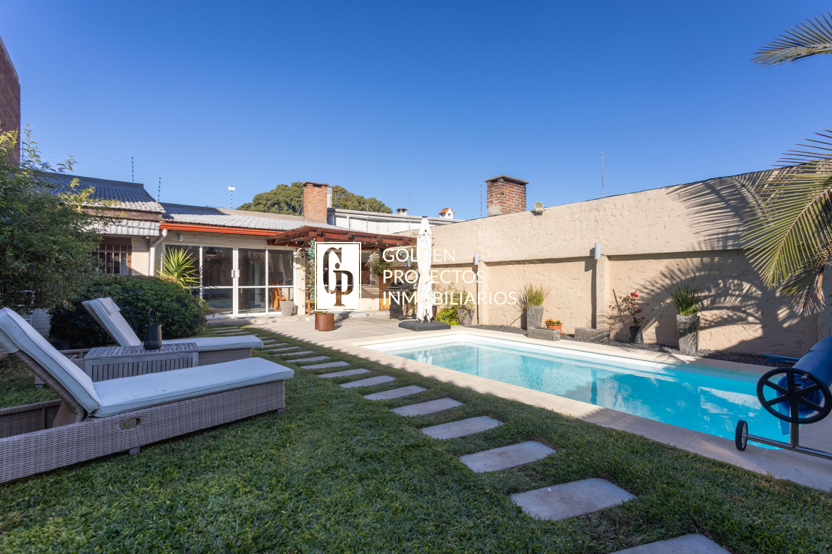 Casa ID.535 - Casa en Venta 3 Dormitorios , Atahualpa 